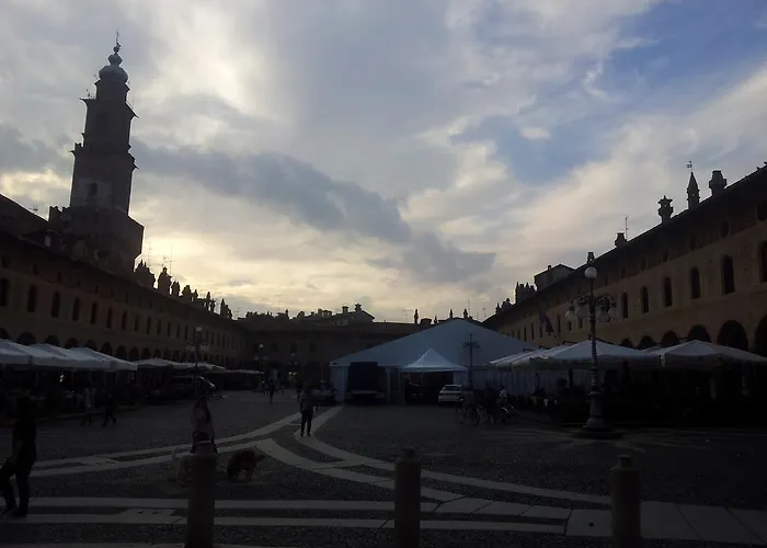Il Pioppo E La Fonte 3* Castello d'Agogna