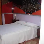 Il Pioppo E La Fonte 3*